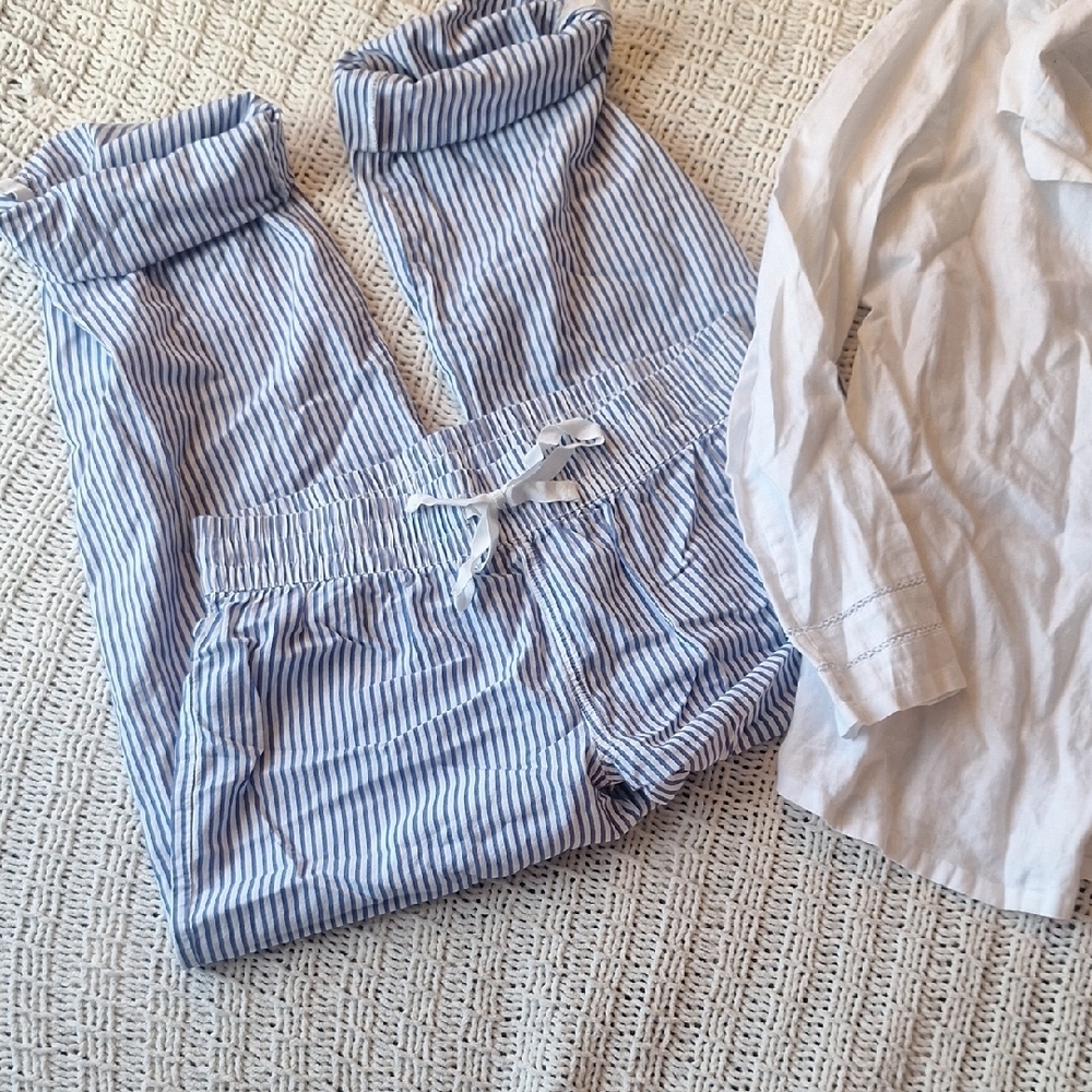 Gapbody Women's White and Blue  Pajama Pants Size S & Victoria Secret top XS - Picture 2 of 9